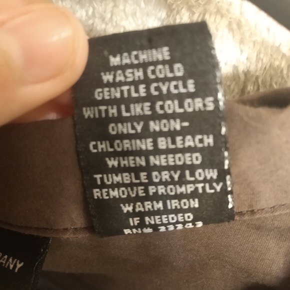 New York & Company Stretch Fitted Button Up Top - Picture 7 of 7